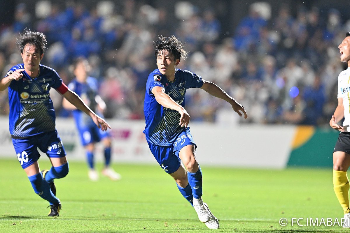 FCimabari's tweet photo. 【トップチーム】
この度、日野 友貴選手と2025シーズンの契約を更新いたしましたのでお知らせいたします。
 https://t.co/JTuZuBkbSz
#FC今治 https://t.co/amotBuFGhF