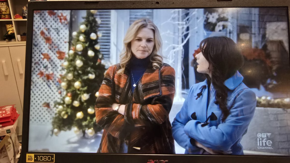 Cecilia | MORE #WynonnaEarp | (@pingubest) on Twitter photo I'd love to have <a href="/KateDrummond_/">Kate Drummond</a> to be my neighbour š
#a90schristmas <a href="/vortex_prods/">Vortex Productions</a> #hallmarkEarper I'd love to have <a href="/KateDrummond_/">Kate Drummond</a> to be my neighbour š
#a90schristmas <a href="/vortex_prods/">Vortex Productions</a> #hallmarkEarper