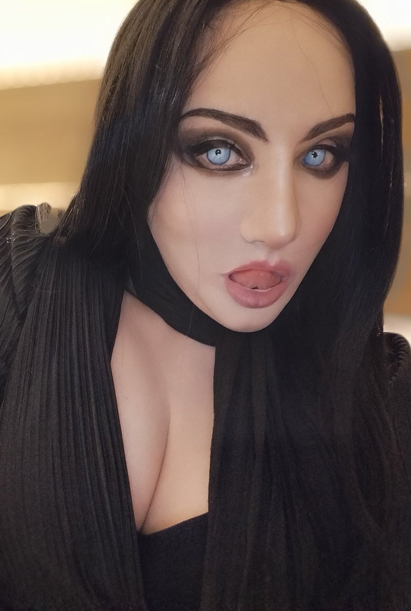 Uncanny Candy tweet media