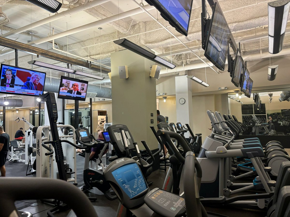 BoydPri30901419's tweet photo. Afternoon gym time https://t.co/ylxz8bPASY