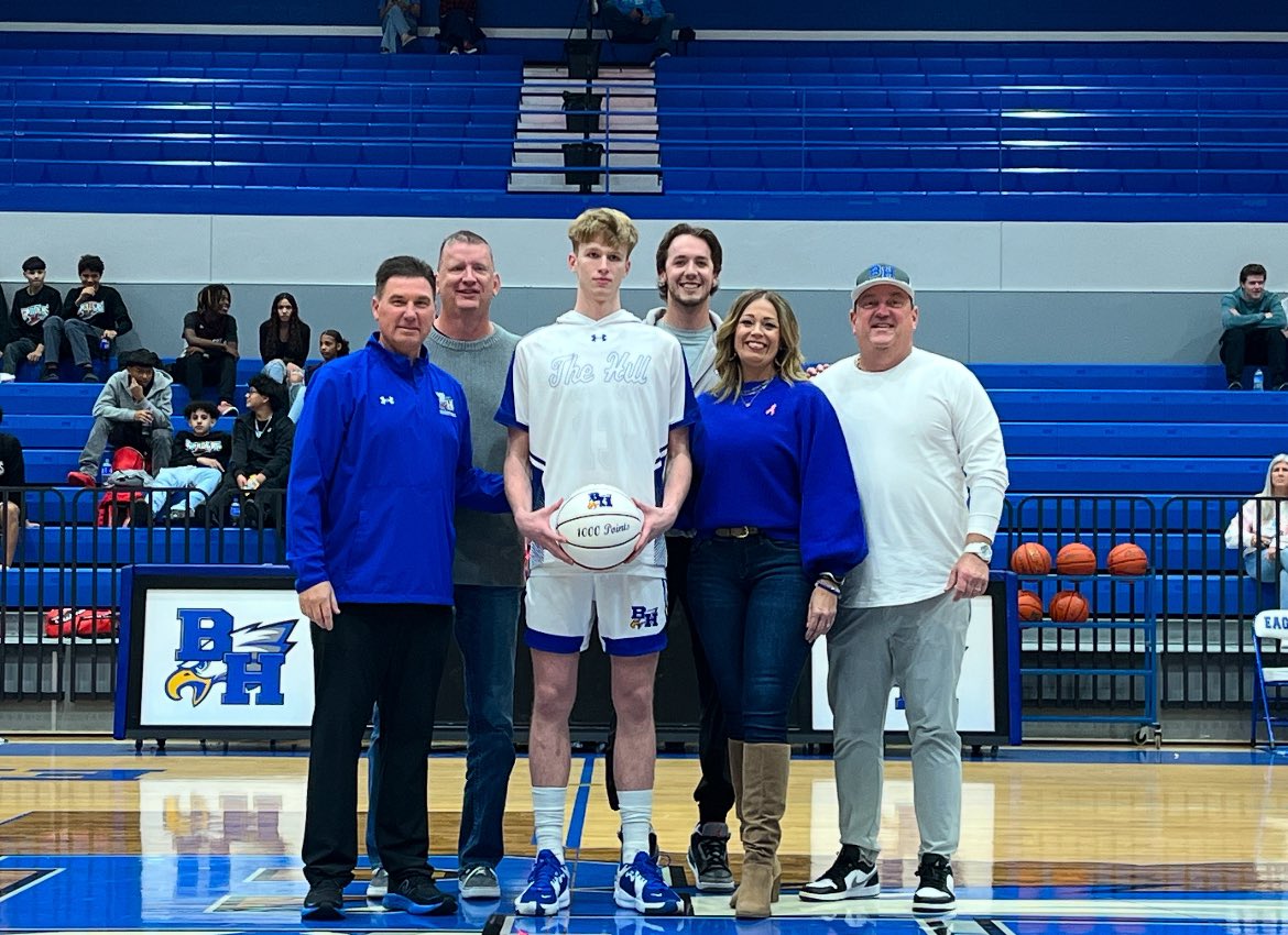 BH Eagle Basketball tweet media