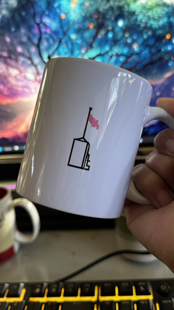 yowJJ19's tweet photo. Clean and simple ☕️😍 -> https://t.co/Rpy5fgMSXU 
@AdumaShop 🫶 https://t.co/ntMOUv6HlJ
