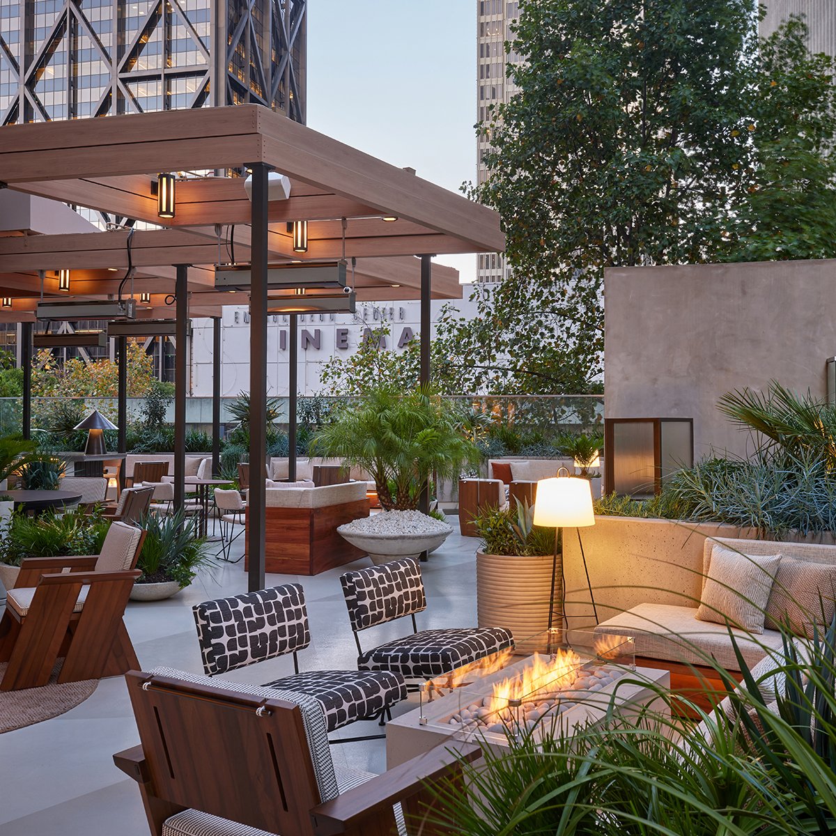 AXISArchDesign's tweet image. AXIS is proud to celebrate our The Jay Hotel project winning two 2024 Gold Key Awards: Best Hotel – Upscale and Best Hotel Lobby – Upscale by. Visit axisarchitecture.com/our-projects/t… for more.

#GoldKeyAwards #BoutiqueHotelDesign #HotelDesign #SoftBrandedHotel #HotelRenovation