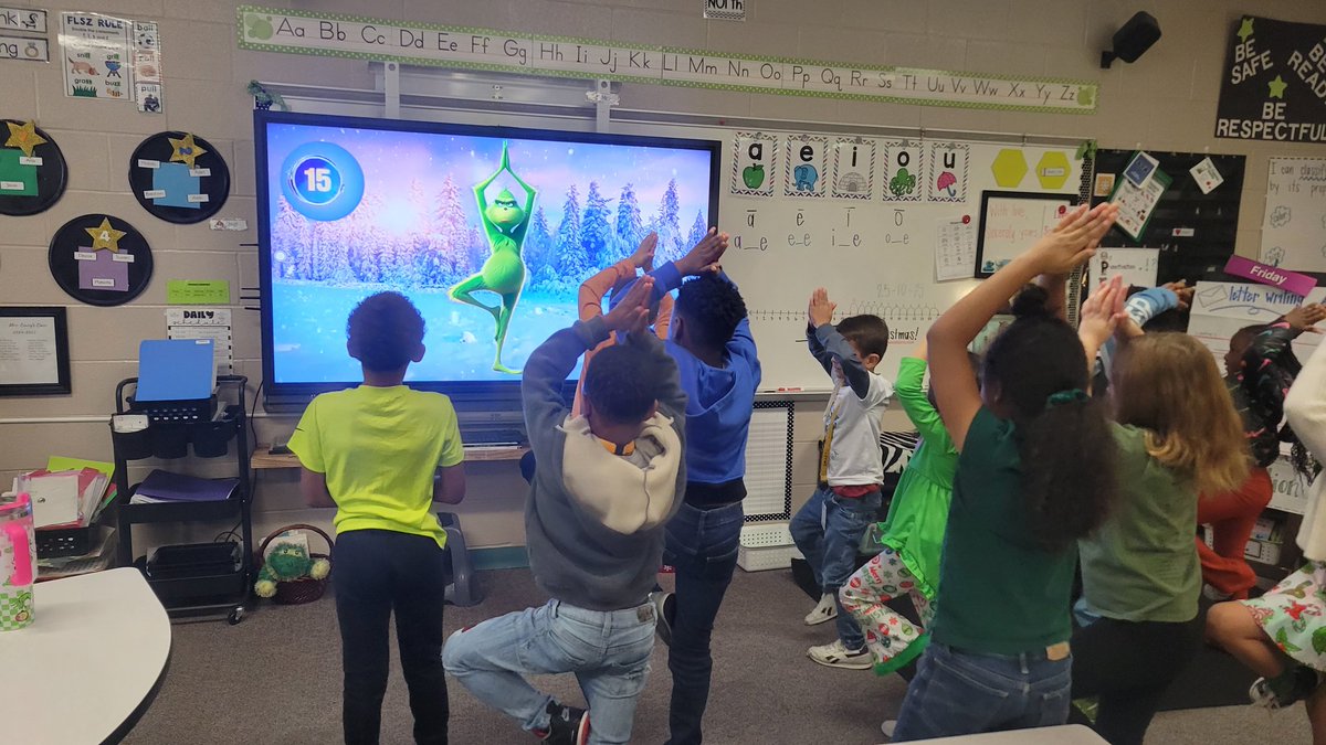 mrsconry's tweet photo. The Grinch took our decorations! We completed all of his challenges and he brought them back! Phew! @HumbleISD_MBE https://t.co/oR47XkwOvf