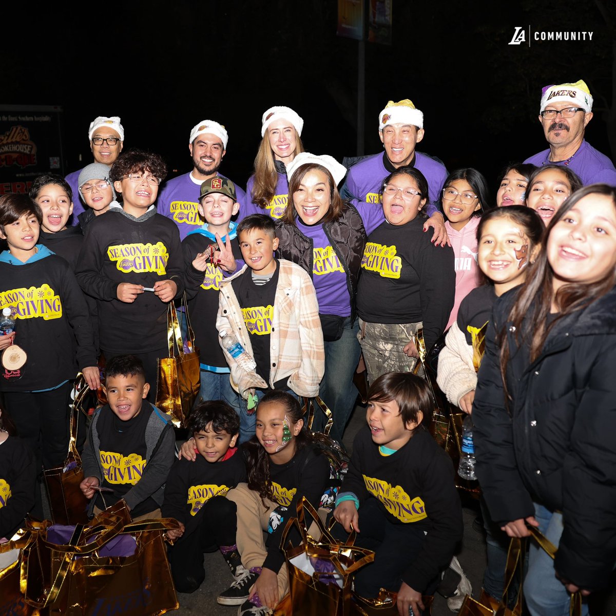 Lakers Community (@lakerscommunity) on Twitter photo ‘Tis the season of Holiday Party cheer 🎄🎁
We wrapped up this Season of Giving presented by <a href="/EastWestBank/">East West Bank</a> at <a href="/KidspaceMuseum/">Kidspace Children's Museum</a> with guests from community partners across LA 💜💛 ‘Tis the season of Holiday Party cheer 🎄🎁
We wrapped up this Season of Giving presented by <a href="/EastWestBank/">East West Bank</a> at <a href="/KidspaceMuseum/">Kidspace Children's Museum</a> with guests from community partners across LA 💜💛