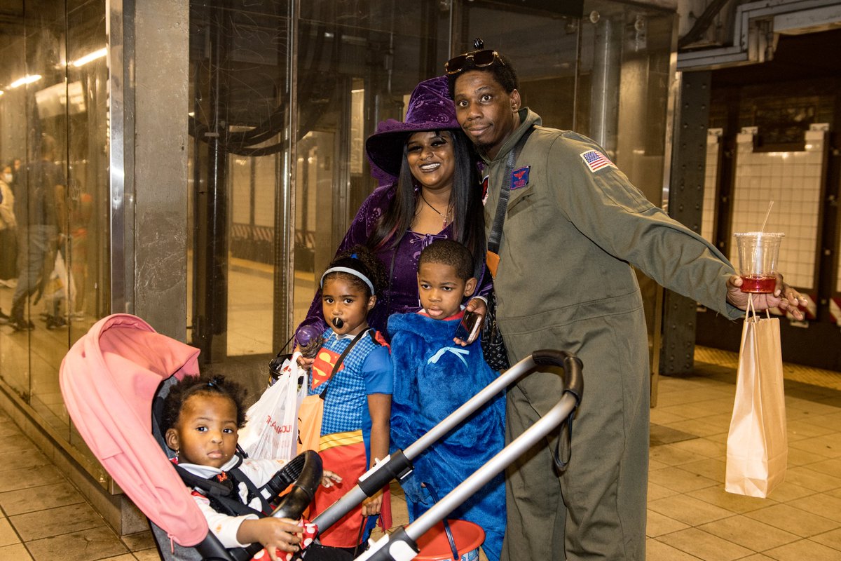 Shanellpho's tweet photo. Halloween 2024

#photography #photographer ##shanellpho #nyc #Halloween #canon #new https://t.co/zalXoIuX2T