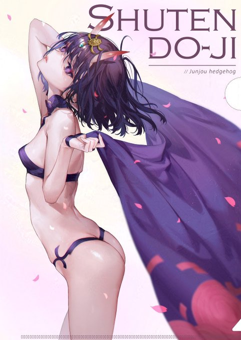 【新刊セットのグッズ紹介】
こちらの絵はクリアファイルになります 