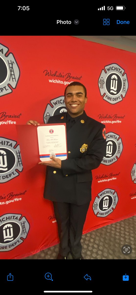 TavorHunter's tweet photo. I’m just so blessed to be able to say I accomplished my dream job at the age of 20 I can’t be more excited for what’s to come in this amazing career #WFD https://t.co/l8hV4nNYjI