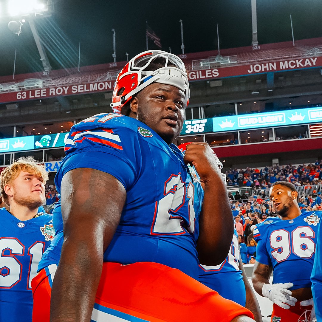 You up? <a href="/HeismanTrophy/">The Heisman Trophy</a> 🏆