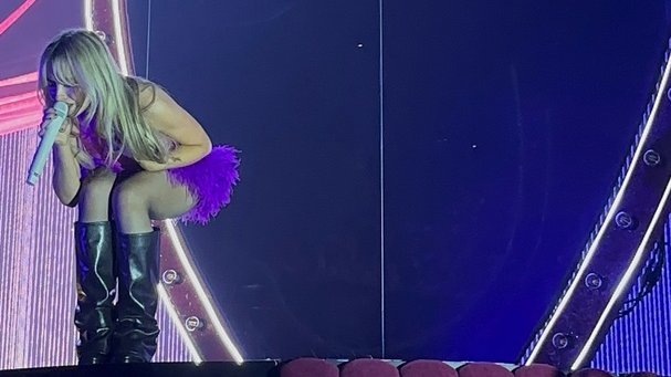 iComplexRP's tweet image. 𝗖𝗼𝗺𝗽𝗹𝗲𝘅 ᴿᴾ • #ComplexMusicRP
𝗠͟𝘂͟𝘀͟𝗶͟𝗰͟ • Style • Pop Culture • More

      ﹝  🗞️  ﹞ —— 𝗡𝗲𝘄𝘀: More of 𝗡𝘆𝗿𝗮 𝗦𝗲𝘃𝗮𝘀𝘁𝘆𝗮𝗻 (@luxenscripts) on stage tonight at The Roadrunner in Boston. © #ComplexRP