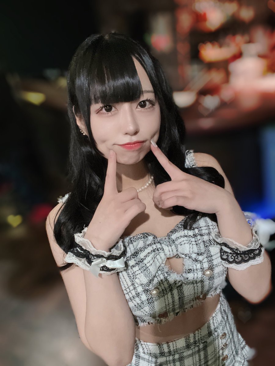 _First_Drama_'s tweet photo. [ご協力要請]
一昨日アリストクラットの公式より発表があった通り来年2025年1月26日恵比寿クレアートで行われるライブを持って卒業となります。それに伴い本日のライブより白愛ななさんの卒業のメセカを頂戴したく皆様のご協力をお願いしたいのでよろしくお願いいたします。 https://t.co/d6sJmpx8wi