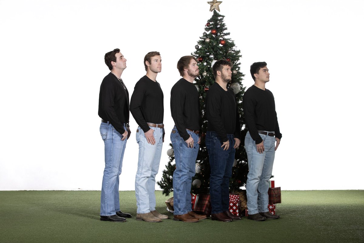 Texas A&M Football (@aggiefootball) on Twitter photo Your digital Christmas card from the Specialists 📲🎄
#GigEm Your digital Christmas card from the Specialists 📲🎄
#GigEm