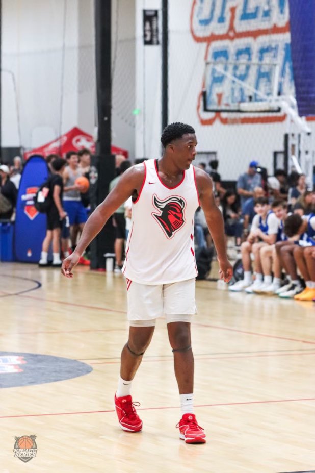 CoachTone_PFB's tweet photo. Top Performers - Day 3 @TarkClassic 
Mater Academy, LV vs TVCA, FL (77-56)

Lonnie bass Jr 21pts 15rebs 6ast 3Blks
Kendan Jones 16pts 11rebs 
Miles Williams 14pts 11ast
Roman Taylor 10 pts 3stls

The quad all put up dbl digits totals to secure the W! 
@PFB_EliteLV https://t.co/dGtCXhyPRw