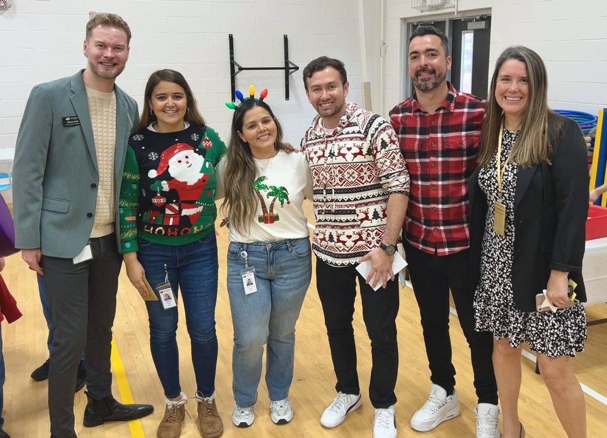 Clinton Todd (@toddtackles_) on Twitter photo This week <a href="/ElmhurstElemen1/">Elmhurst Elementary</a> Int’l Teachers planned an incredible event to showcase global holidays! Their young dual language program students confidently led activities for families & showcased their Spanish skills. A special thanks to our families for enthusiastic participation! This week <a href="/ElmhurstElemen1/">Elmhurst Elementary</a> Int’l Teachers planned an incredible event to showcase global holidays! Their young dual language program students confidently led activities for families & showcased their Spanish skills. A special thanks to our families for enthusiastic participation!