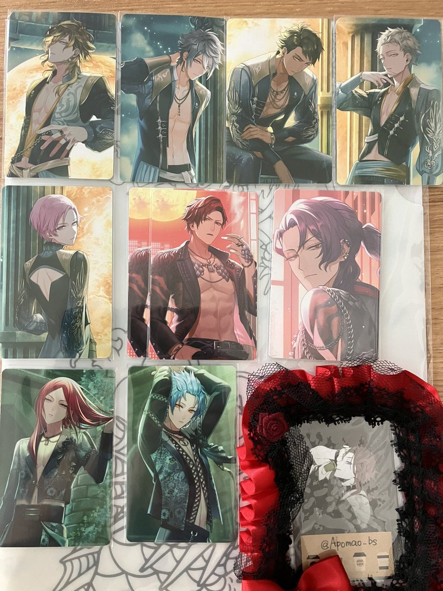Apomao_bs's tweet photo. 【交換】ブラスタ ブラバト フォトカ

譲 ケイ、銀星、ソテツ、ギィ、吉野、黒曜
     マイカ、真珠、大牙(レア)

求 モクレン、柘榴、青桐、ミズキ、藍 各1
     玻璃(レア)1

ケイ、黒曜はモクレン、ミズキを優先させて下さい。
郵送交換希望(ブラバト現地も検討可能です)

よろしくお願いします。 https://t.co/NJThXZdntT