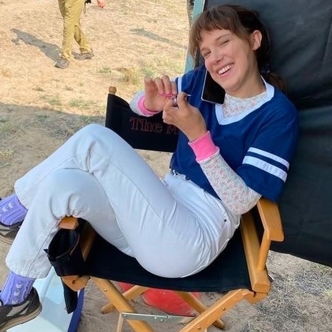 SRJ307's tweet image. Millie bobby brown shared Instagram post💎

#Millie #milliebobbiebrown #milliebobbybrowm #StrangerThings5 #StrangerThings4