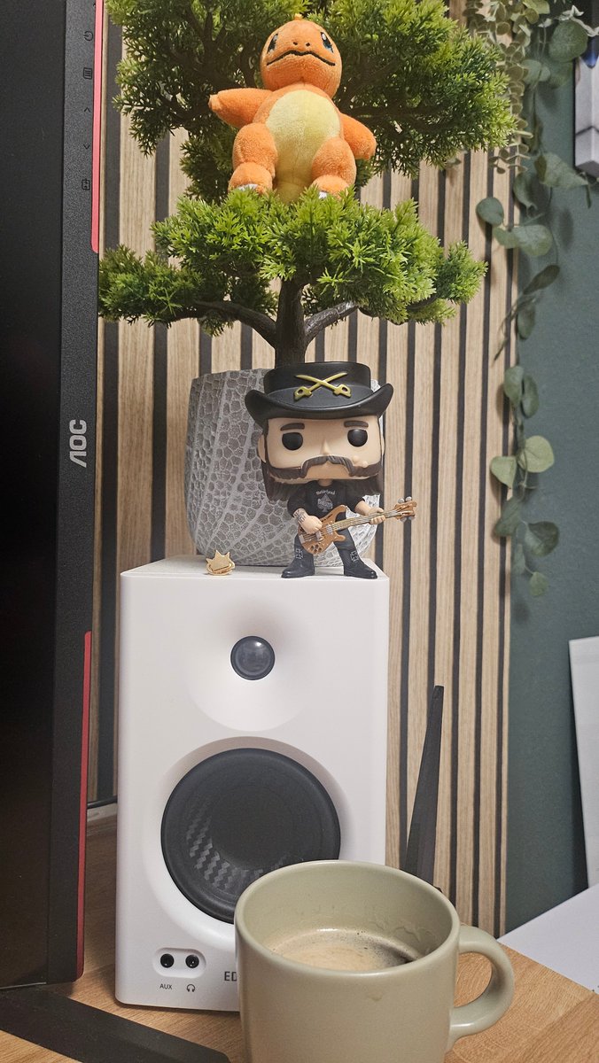 Benny The Nerd tweet media