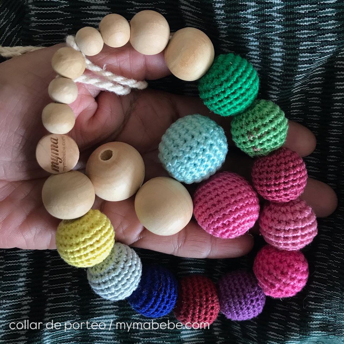 mymabebe's tweet photo. tejer y tejer para que estos collares ajustables sean únicos y eternos  ✨ lo siento, no conozco eso llamado amazon para vender y lo hago desde mi propia casa a todo el mundo en: https://t.co/1xZTidqKvw https://t.co/eeZx7URqpn