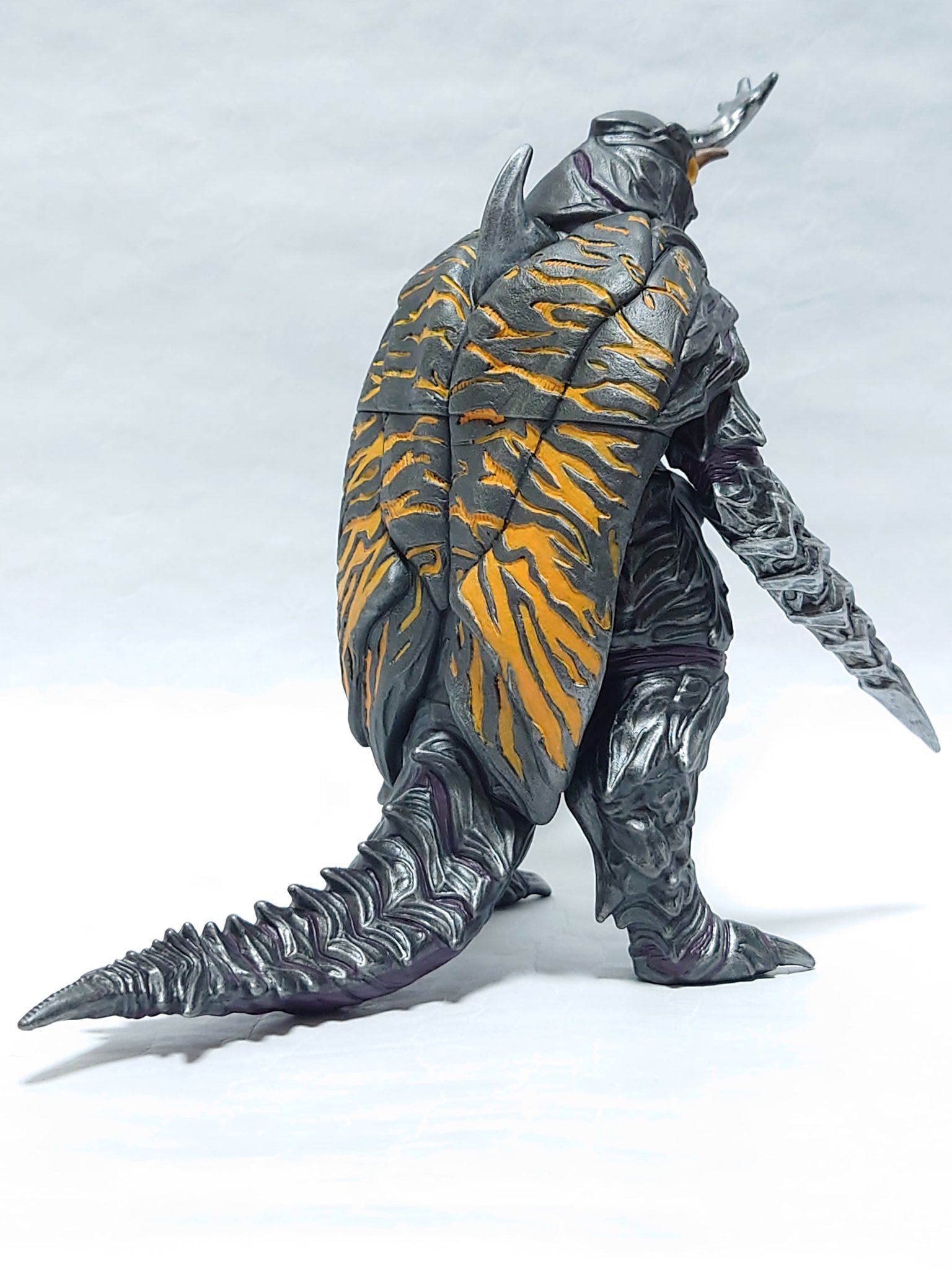 メガロ2023リペイント完成品□ムービーモンスターシリーズ
