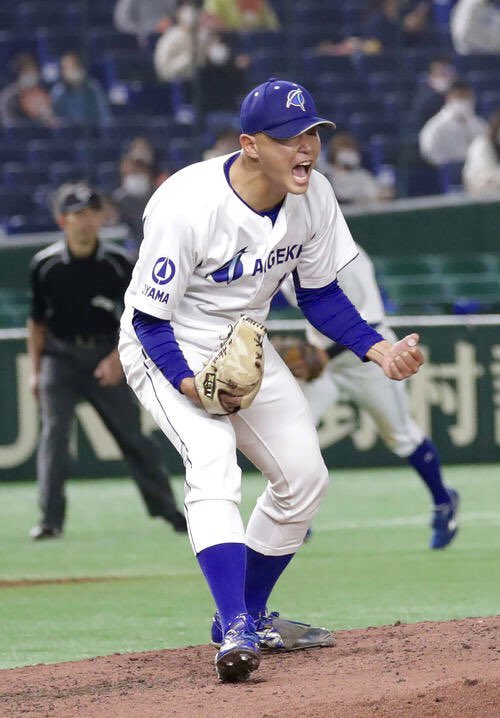 akirahayashi080's tweet photo. 本年度をもちまして現役を引退致しました！
20年間の野球生活で周りに恵まれてとてもいい経験ができました！
応援していただきありがとうございました！ https://t.co/xpMyAbGoGz