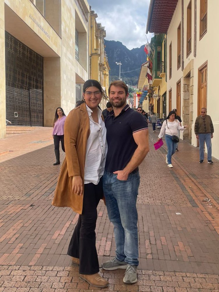 kapgo2hard's tweet photo. Bogotá, Colombia 🇨🇴

Exploring and eating good 🥩 🍲 https://t.co/sGd236dGd1