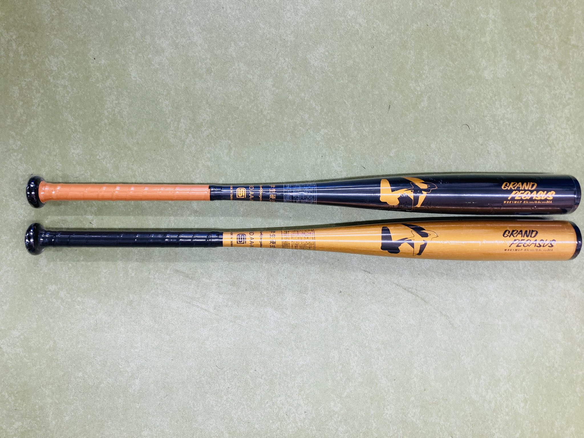 た*た様 中学硬式バット　金属　ワールドペガサス グランドペガサス ワールドペガサス 中学硬式金属バット グランドペガサス ミドル