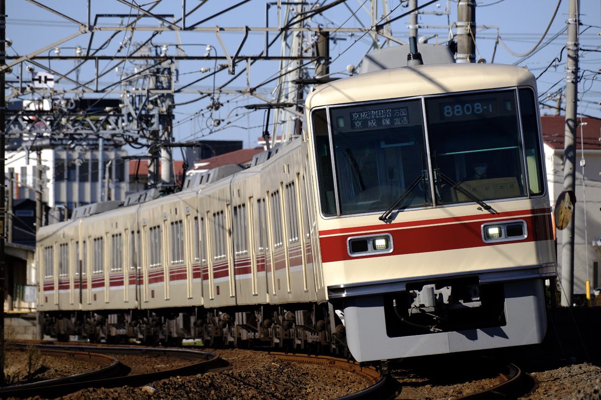209_1000's tweet photo. 大手でもないのにバリエーションが多すぎて楽しい路線
#新京成
#8808f
#8813f https://t.co/ykTR7qvH00