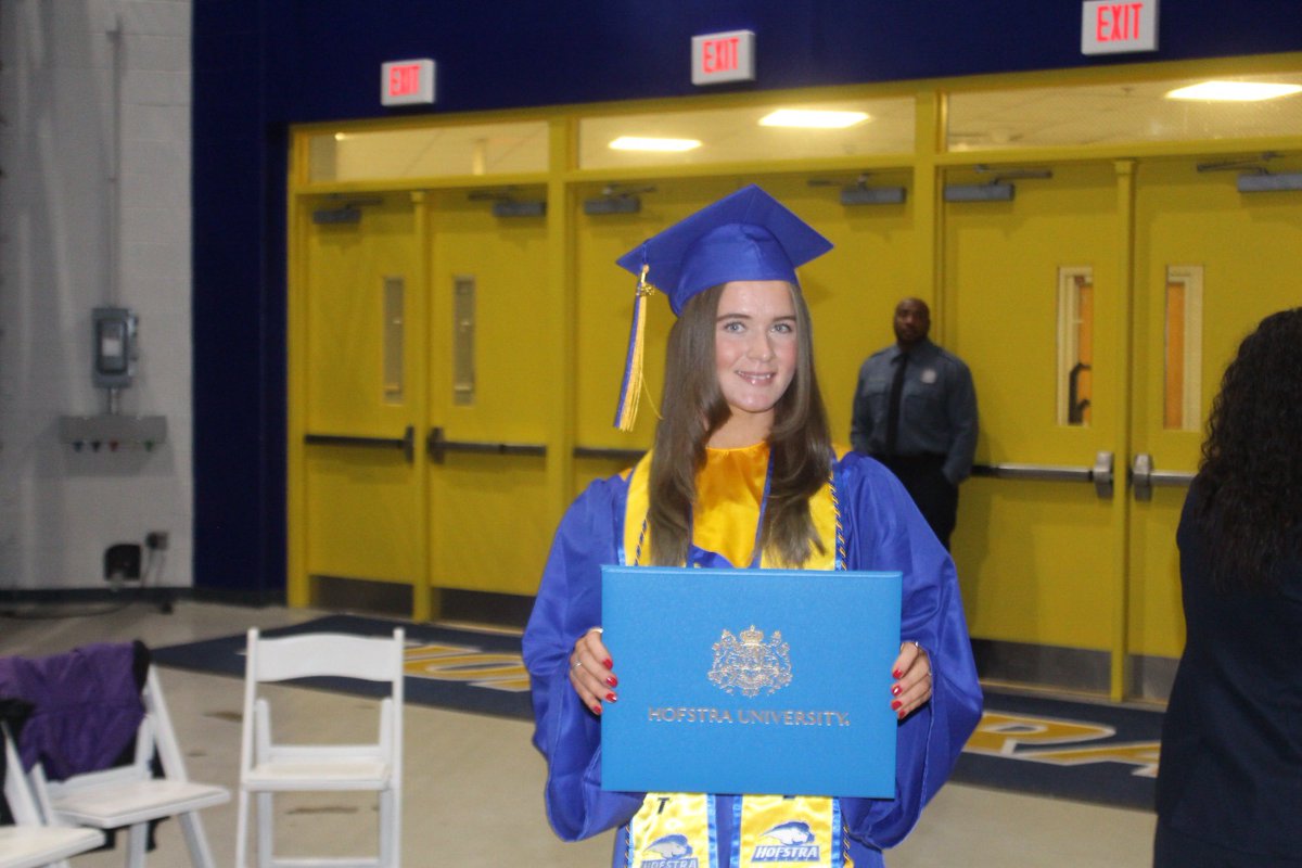 HofstraWSOC's tweet photo. Proud of Matilda Liljefors for earning her degree today!
#PrideOfLI #HofGrad https://t.co/4dmqstbGia