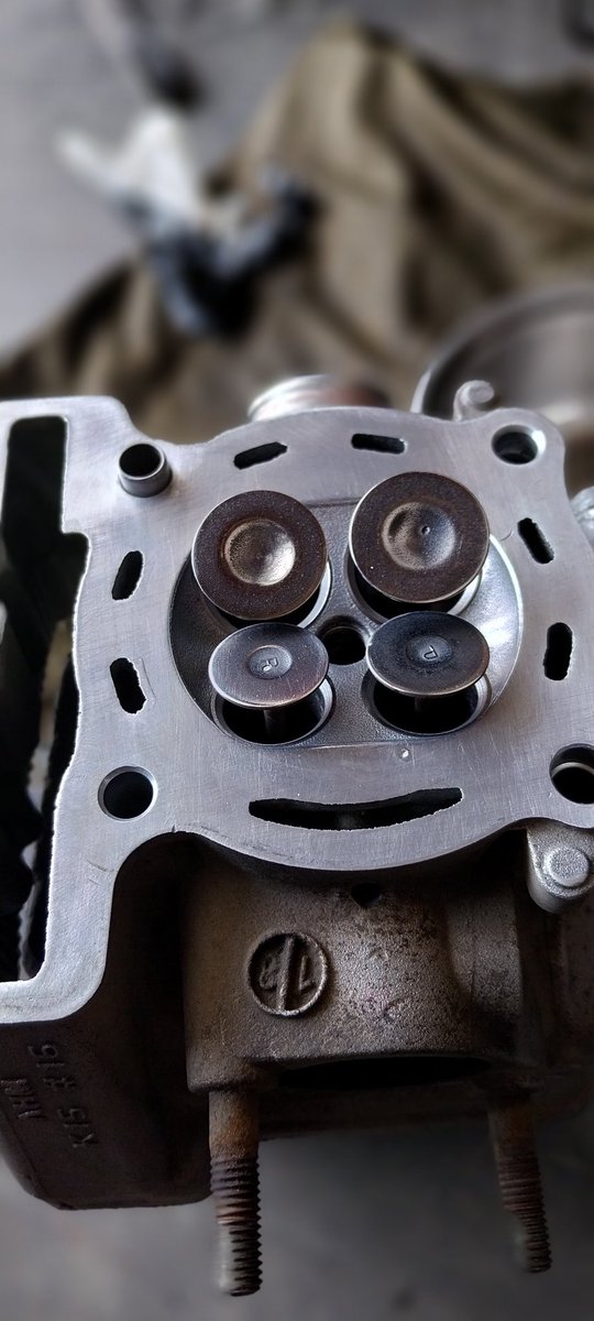 bengkeldodo's tweet image. Minimal mandi lah .. 

#cbr #dohc #Honda
#bengkeldodo #kebumen