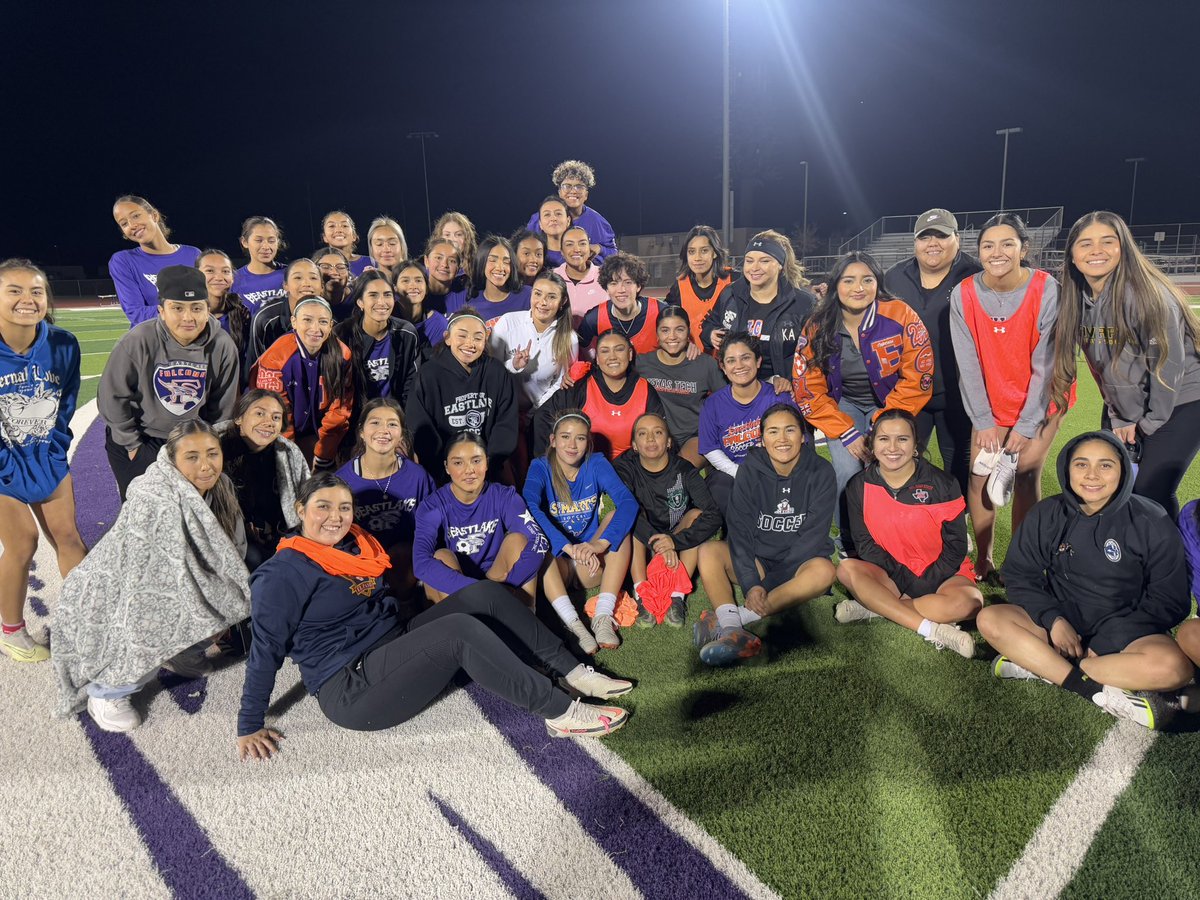 EHSoccerENGLAND's tweet photo. Our alumni game continues to be a battle.  Great to see so many players show up. Tje boys legends came to play and won 6-3. And the current girls  team took the alumi down 5-2. At the end of it the Falcon pride stood out the most. https://t.co/hWnieH8wPJ