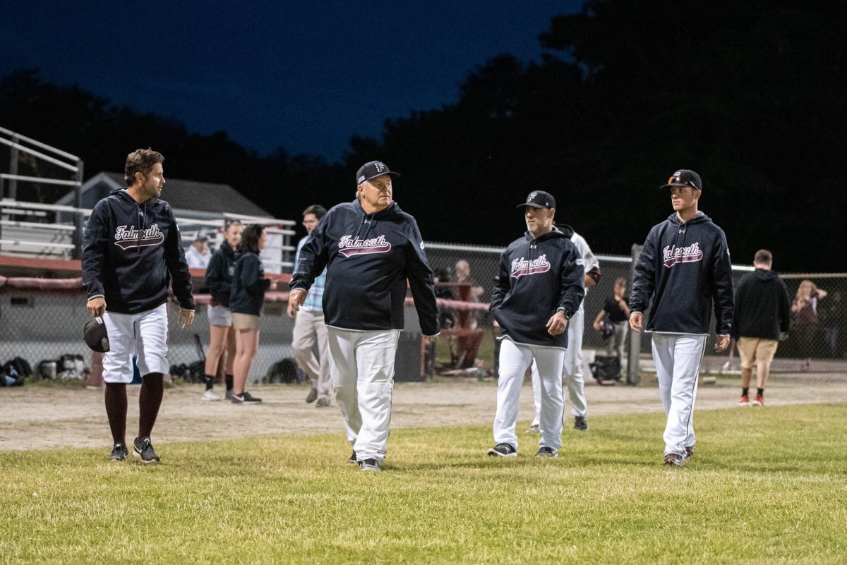 Thankful to have shared a dugout with this legend. Couldn’t be more thankful for the time I got to spend with Coach Trundy. 

RIP to a legend