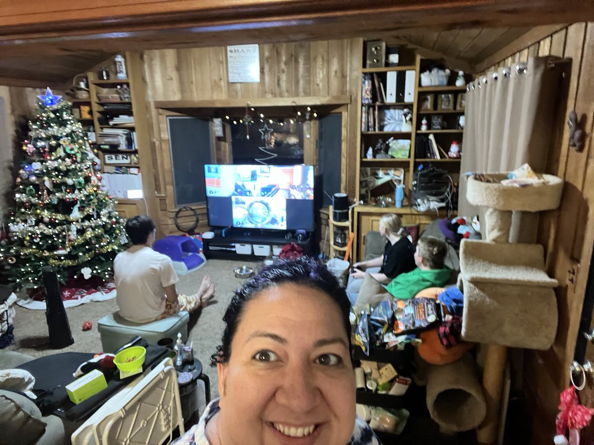 Cassandra O'Connor tweet media