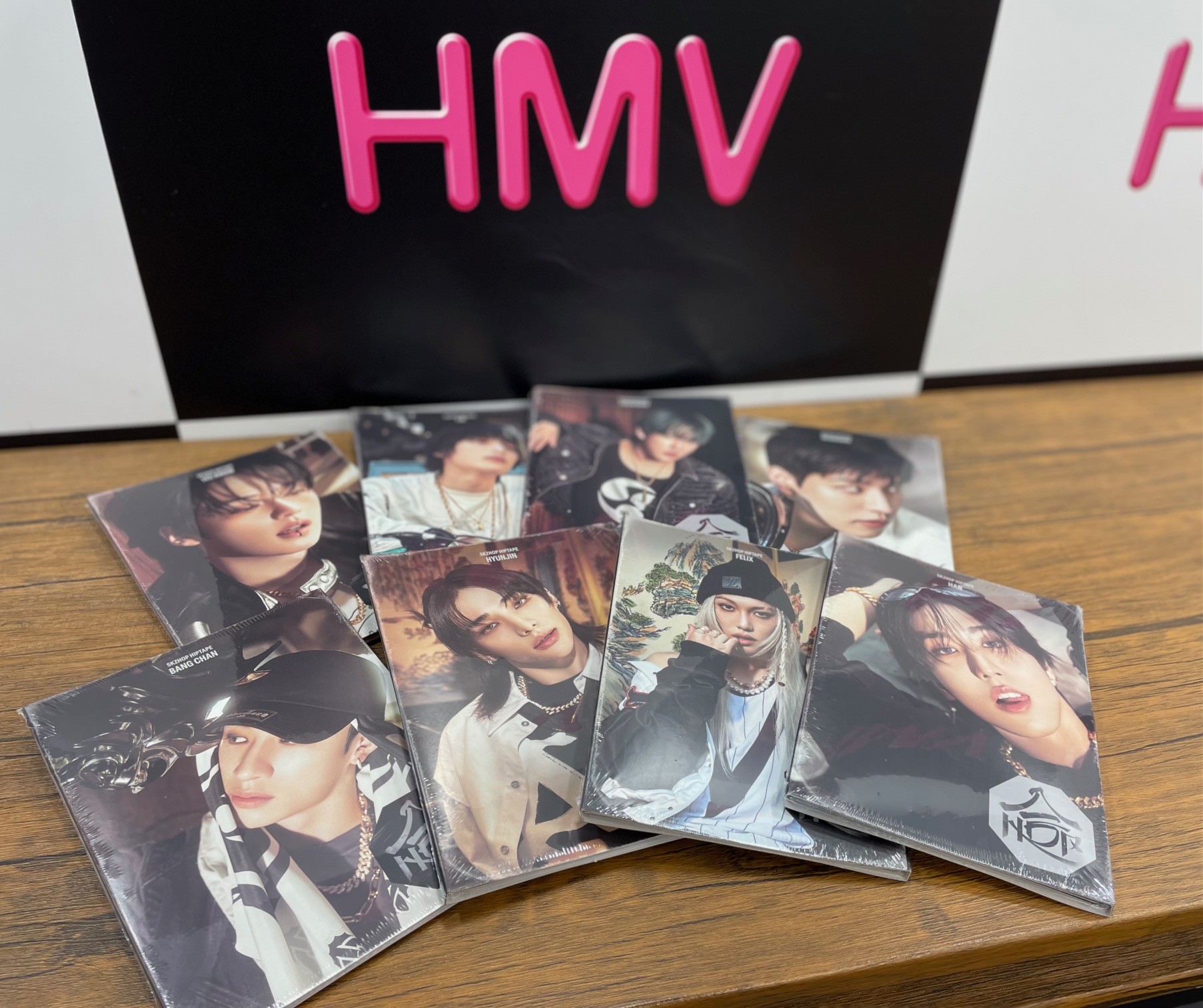 Stray Kids New Album SKZHOP HIPTAPE 『合 (HOP)』 ＠Loppi