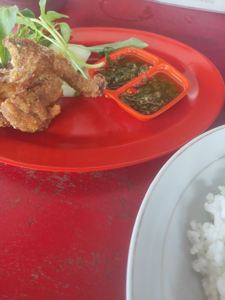 Makan dulu sebelum ke SKA 🤗🤗