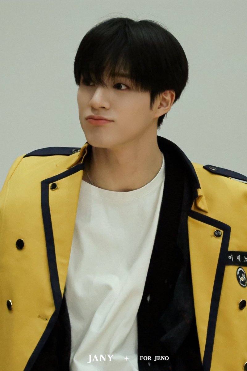 241221 #제노 #JENO

“10538 이제노”