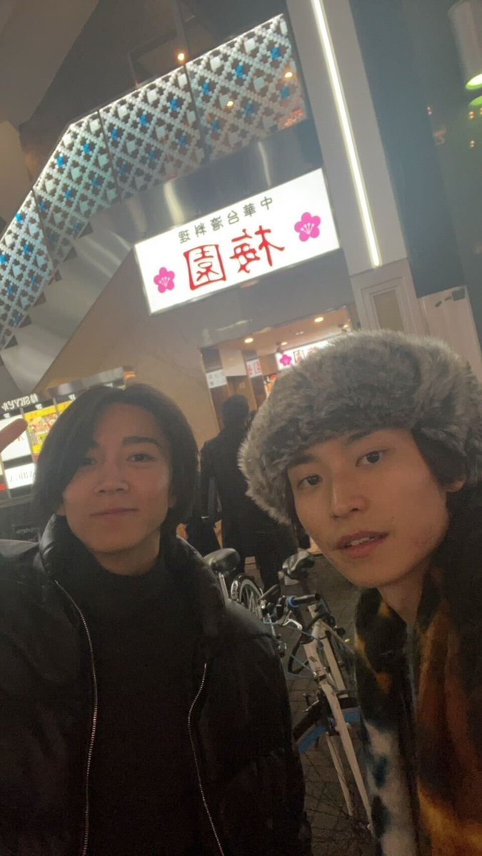 7order_official's tweet photo. ／
 本日の #これが我らの7ORDER 
 阿部顕嵐
＼

「冬にしたいこと」

スノボーがしたいです。
また、雪の中で温泉に入るという贅沢をしたいです。

from #阿部顕嵐  #7ORDER https://t.co/tU2HAHJvo4
