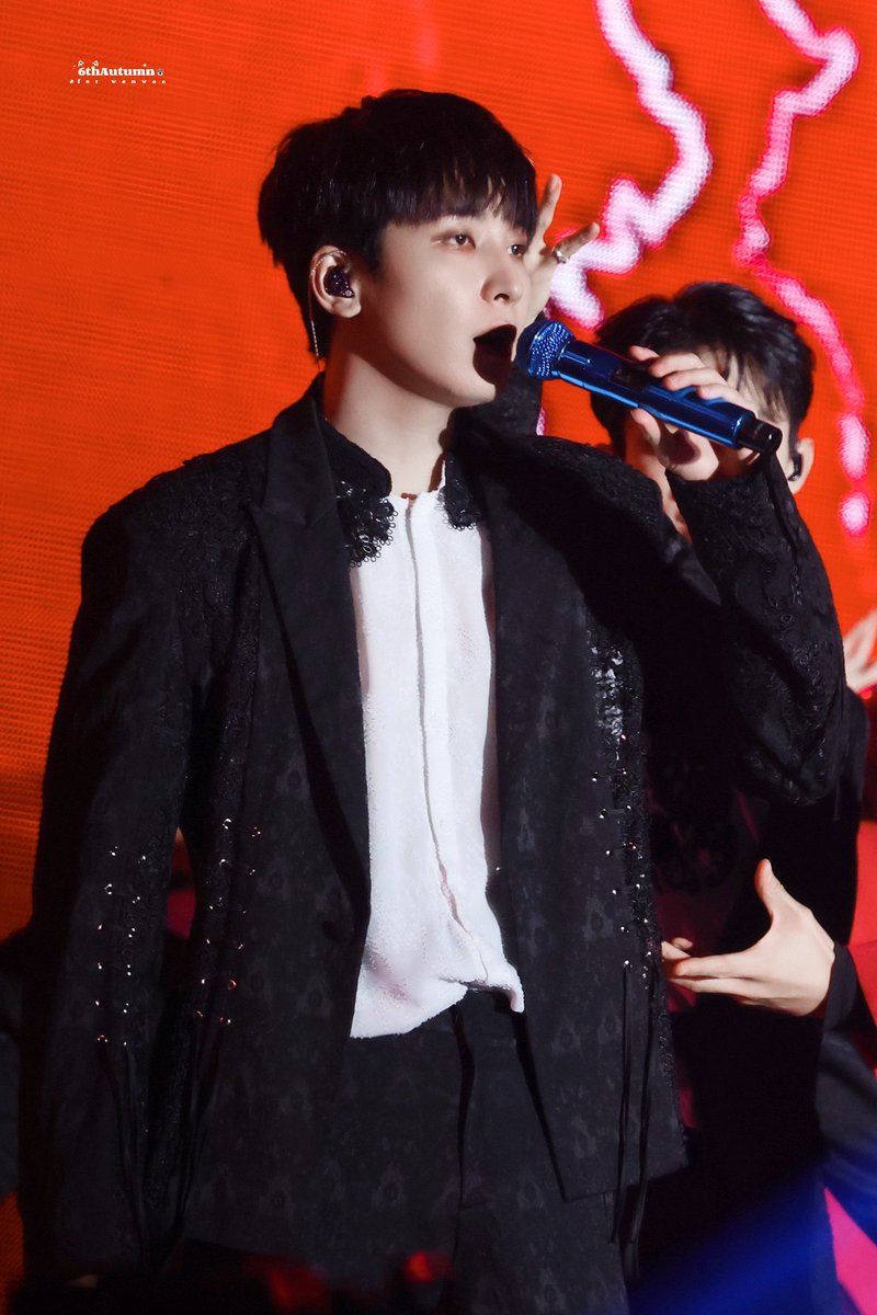 241221 FUKUOKA Day2

❗️

#원우 #전원우 #WONWOO #ウォヌ
#세븐틴 #SEVENTEEN #全圆佑