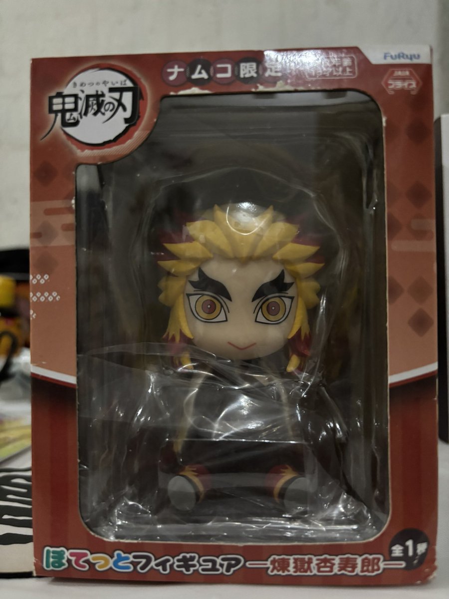 sukagiyu's tweet image. [End Year Giveaway]

Aku dapat amanah buat GA-in merch-merch ini. Hadiah GA ini buat followers/non-followers terutama KNY LOVERS❤️‍🔥

*T&amp;amp;C:
- RT &amp;amp; Reply harapan kamu untuk 2025, say thanks buat sponsor juga boleh🤗
- Pemenangnya diundi pake roulette
- End 22 Dec, 4PM