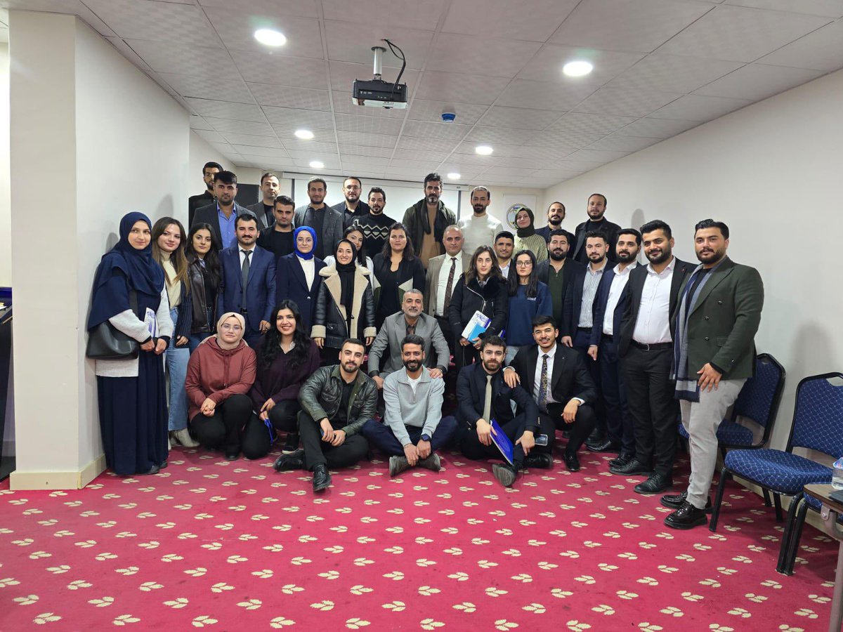 Diyarbakır Barosu CMK eğitim kurulu ile gerçekleştirdiğimiz zorunlu CMK eğitim seminerinde eğitmenler Av. Öykü Çakmak, Av.M.Emin Gün ve Av. Aydın Özdemir’e emekleri için teşekkür ediyoruz. CMK eğitim kurulumuz ve genç meslektaşlarımıza da katkıları için ayrıca teşekkür ederiz.