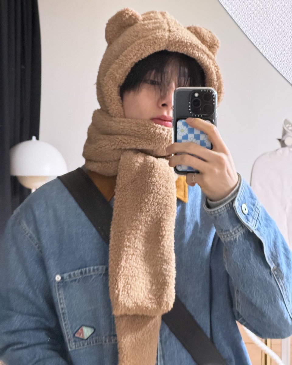 Mmarritt25's tweet photo. okay. #Jeongin #in https://t.co/SXPCTGx43B