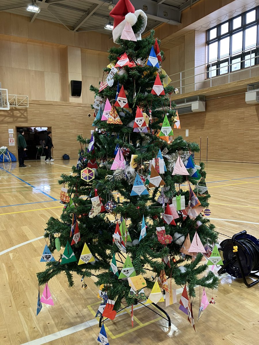 Lbasein1's tweet photo. あたたかいイベントに、ボランティアスタッフとして参加してきました🎄

ご来場いただいた皆様、ボランティアスタッフの皆様、ありがとうございました😊

#クリスマス縁日
#フードバンクとまこまい 
#ワーカーズコープぽっけ 
#苫小牧市福祉ふれあいセンター https://t.co/DmPhtPw8K4