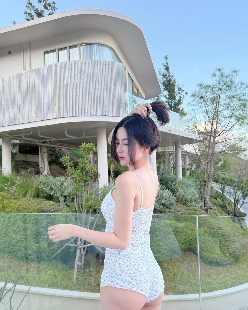 ㅤ                      

Test ombak dulu. 🍃

  ㅤ