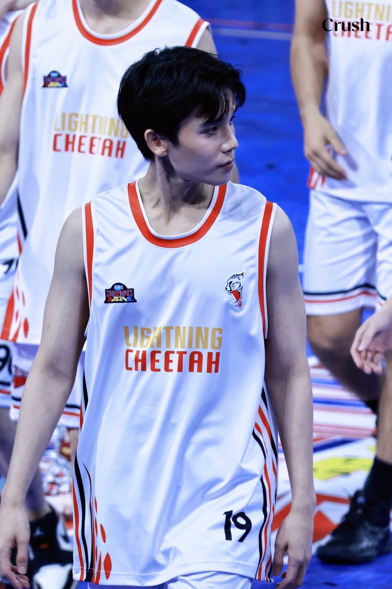 Crush_0413's tweet photo. 241221 

🏀@jimmyyjp_ 

STP2024 JS FIGHTING
#GMMTVStarlympics2024 https://t.co/ztOXydBHTs