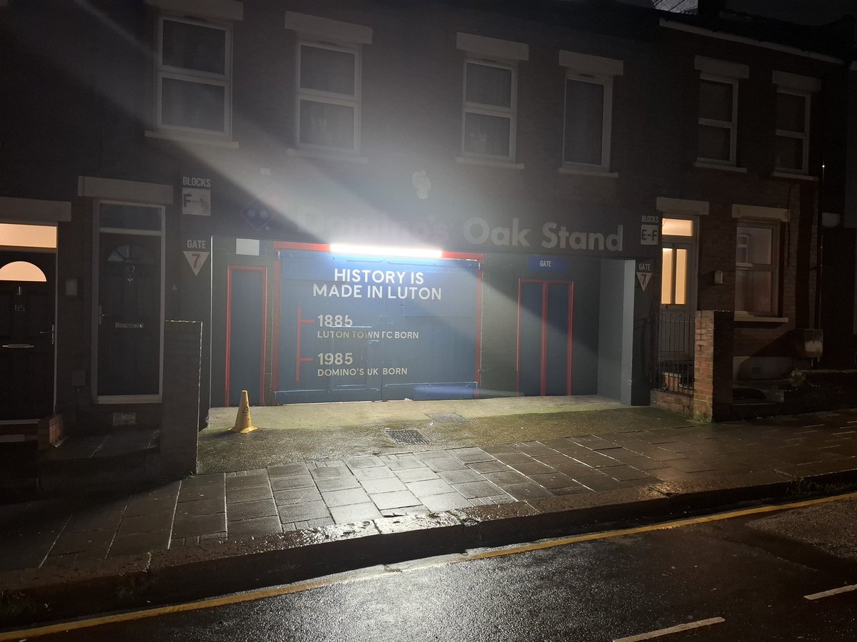 OptaDaan's tweet image. Engels voetbal op zijn best😍 #LutonTown