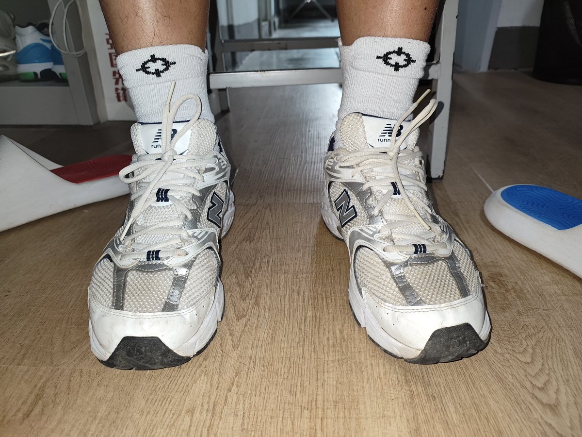 去吃大五花 tweet media