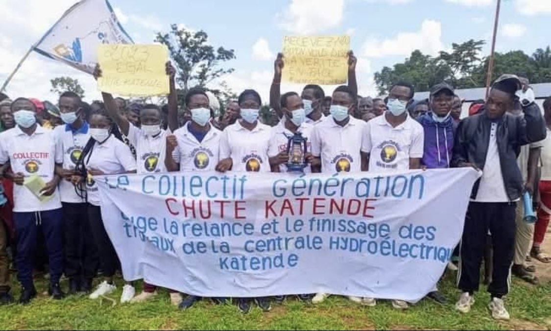 MisengaPontien's tweet photo. 🇨🇩
Le Kasaï central a ses vraies priorités, les vrais défenseurs du peuple ne flatteront pas le chef d’état.
NB: Nous réservons un accueil chaleureux et interpelant au président de la république @Presidence_RDC  @fatshi13 à kananga
#KalambaMbuji  #Katende #Mbombo 
#CauseCommune https://t.co/9Jc96g8Zjx