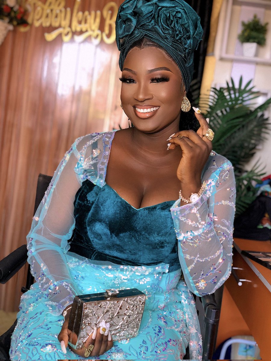 Sultanat__'s tweet photo. Dear Lord, I pray that you continue to watch over me and guide me on my journey.
I trust that this year will bring me growth, learning, and opportunities for success.
Wishing myself wonderful years ahead, HAPPY BIRTHDAY TO ME #birthday #mood https://t.co/RdUBdXfc13
