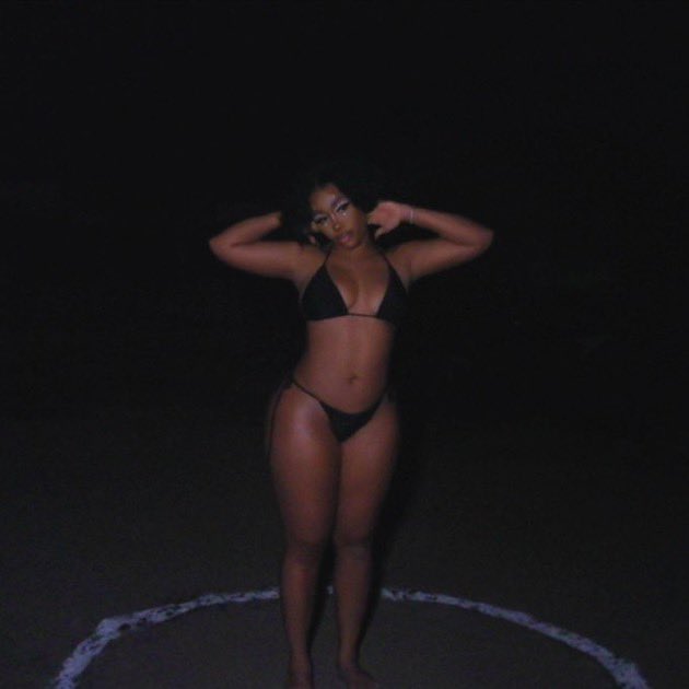 theotation's tweet image. Looking for oomfs! (I fb)
Stan list:
Taylor
Sza
Ariana
Olivia
Madison
Sabrina
Billie
Tate
Chappel
Kendrick Lamar
Lady Gaga
Mariah
ROSE
Gracie
Dua lipa
LISA

I also love politics:
AOC
Kamala Harris
Bernie Sanders
Hillary Clinton
Barack Obama
Pete Buttige

Pls rt for visibility ty