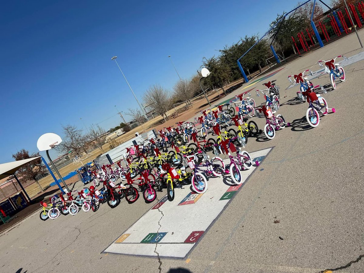 Hart Elementary tweet media