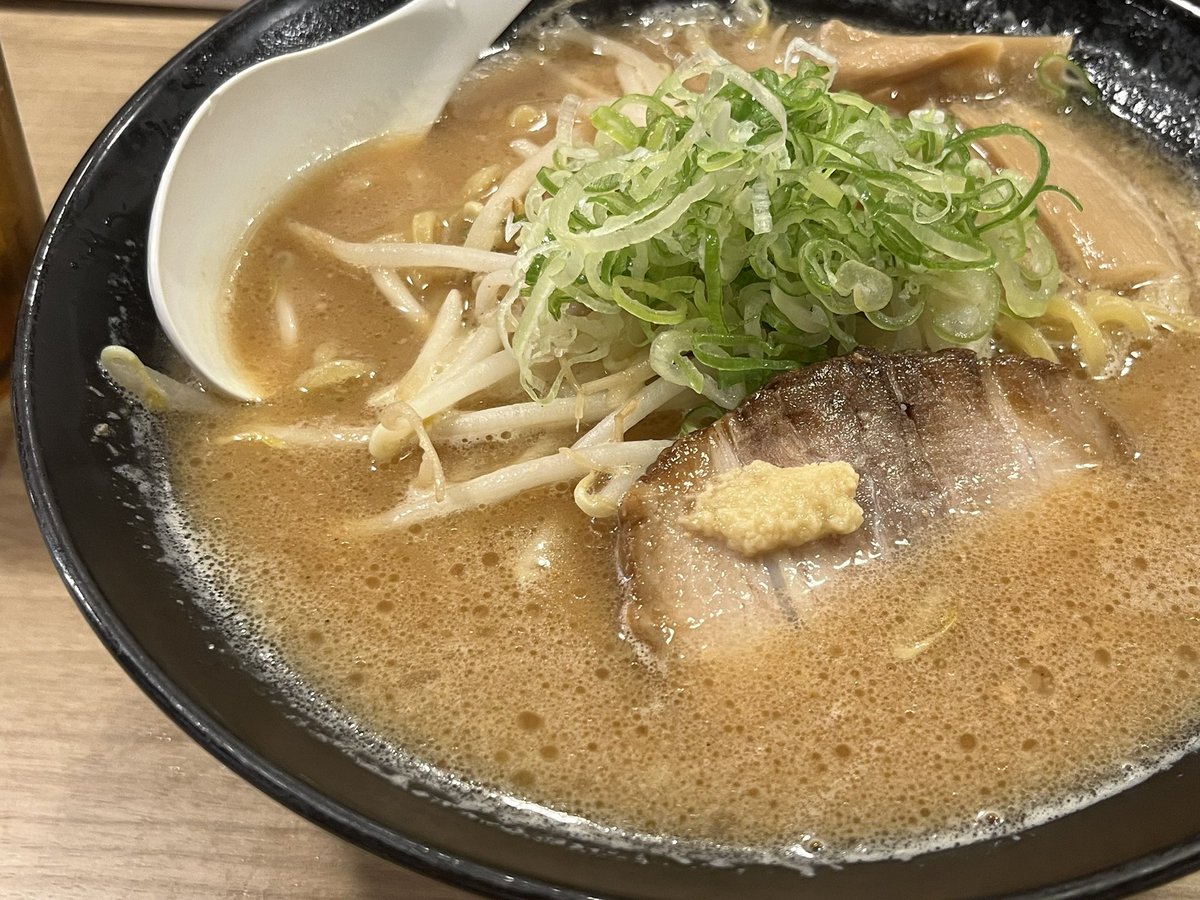 TTM1173's tweet photo. 撮影終了ー

さてお腹いっぱいになったし、帰ってデータ処理しますかー

#ランチ #ラーメン #撮影飯 
#被写体さんと繋がりたい https://t.co/puOrXAedIO